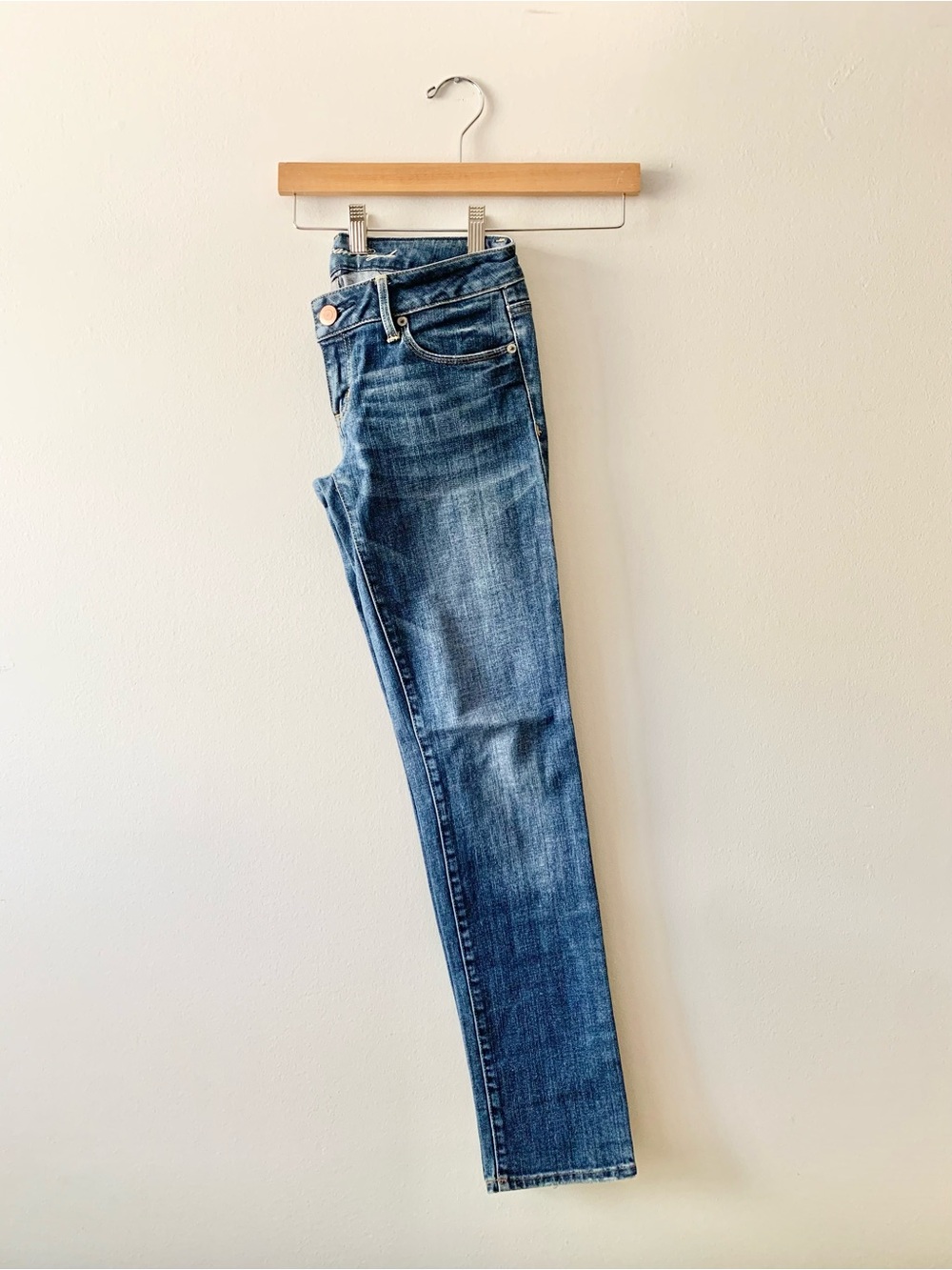NEW American Eagle Y2K Low-Rise Skinny Jeans